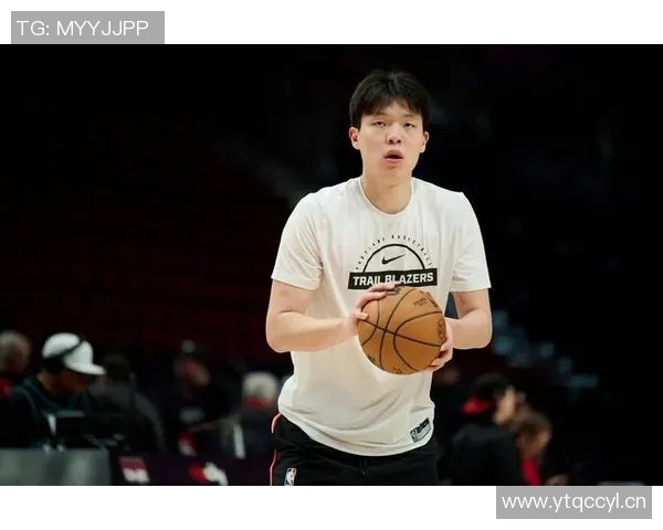 CBA常规赛第35轮杨瀚森精彩表现引发球迷热议赛场内外反响热烈