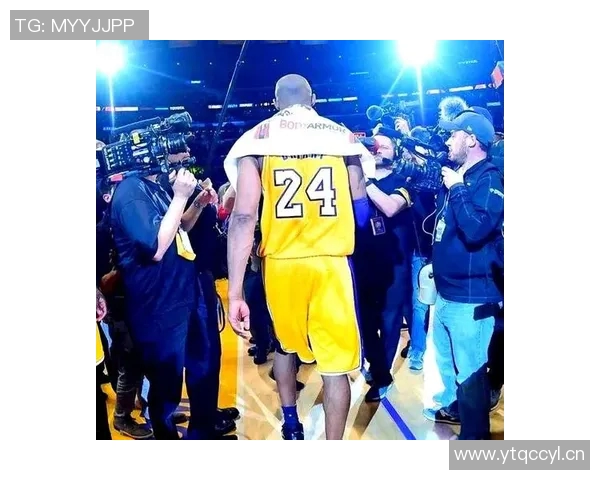 黑曼巴：科比布莱恩特的传奇生涯与篮球精神