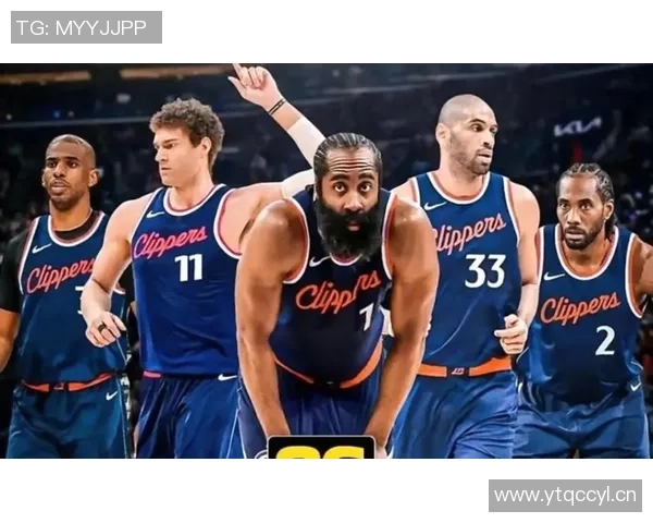 快船全队状态下滑难以拯救，球迷对球队失望