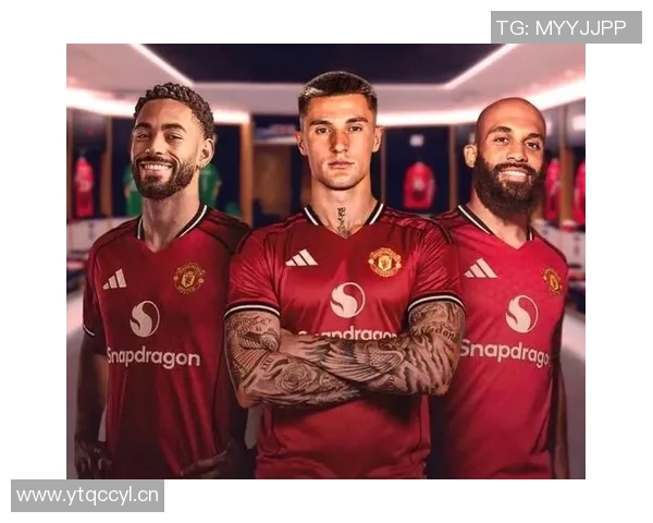 英超球队曼联宣布签约年轻新星,重塑冲击联赛冠军的梦想 英超球队曼联宣布签约年轻新星,重塑冲击联赛冠军的梦想