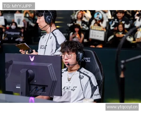 雷霆签下新援球员助阵,备战季后赛取得突破 雷霆签下新援球员助阵,备战季后赛取得突破